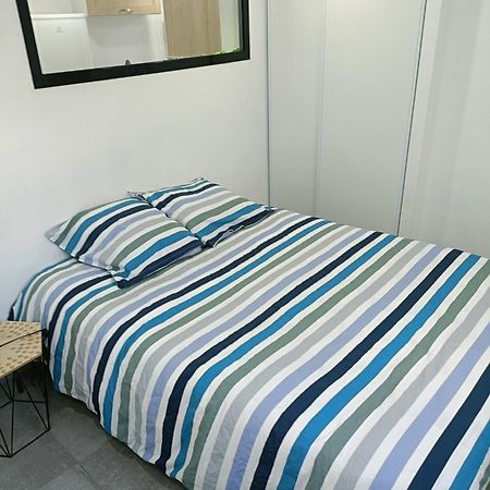 Appartement Dans Maison Atypique Montrond-les-Bains Exterior foto